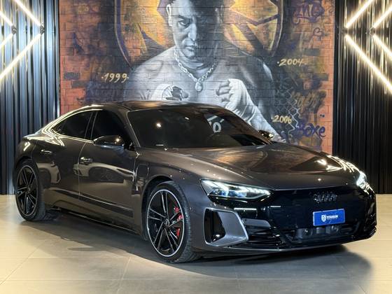 AUDI RS E-TRON GT ELÉTRICO QUATTRO